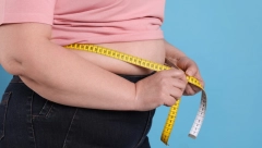 NAPITAK KOJI TOPI SALO BEZ GLADOVANJA Smanjuje nadutost i skida kilograme, stesaće vas bukvalno preko noći!