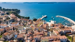 TAKSISTA IH UPROPASTIO Dve mlade Italijanke su uplakane otišle iz Hrvatske (FOTO)