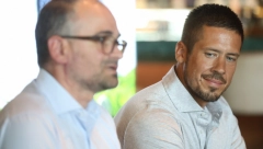 NIKOLA ROKVIĆ DOBIO ORDEN! Neverovatno priznanje za pevača, a evo i kome ga je posvetio