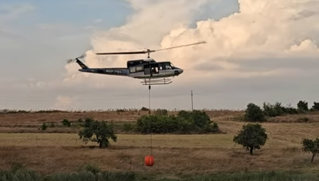 HAOS U RUSIJI Deca zapalila helikopter, sumnja se da su ih namamili