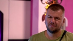 JANJUŠ PO IZLASKU IZ ELITE ODMAH OTIŠAO KOD NJE Isplivala slika kao dokaz, svi se pitaju kako će Ena reagovati