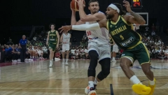NEMA RAZLOGA ZA BRIGU Avramović miran posle poraza od Australije