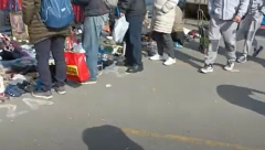 NEVEROVATAN PRIZOR NA BUVLJAKU U NOVOM SADU Između polovnog frižidera i grejalice - Srbin prodaje i satelitski terminal!