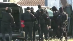 OVO JE UHAPŠENI TAKSISTA IZ TUTINA IZ ČIJEG MERCEDESA JE UBIJEN POLICAJAC NIKOLA! Komšije ga brane: "Nije sposoban za to da svesno vozi naoružanu osobu"