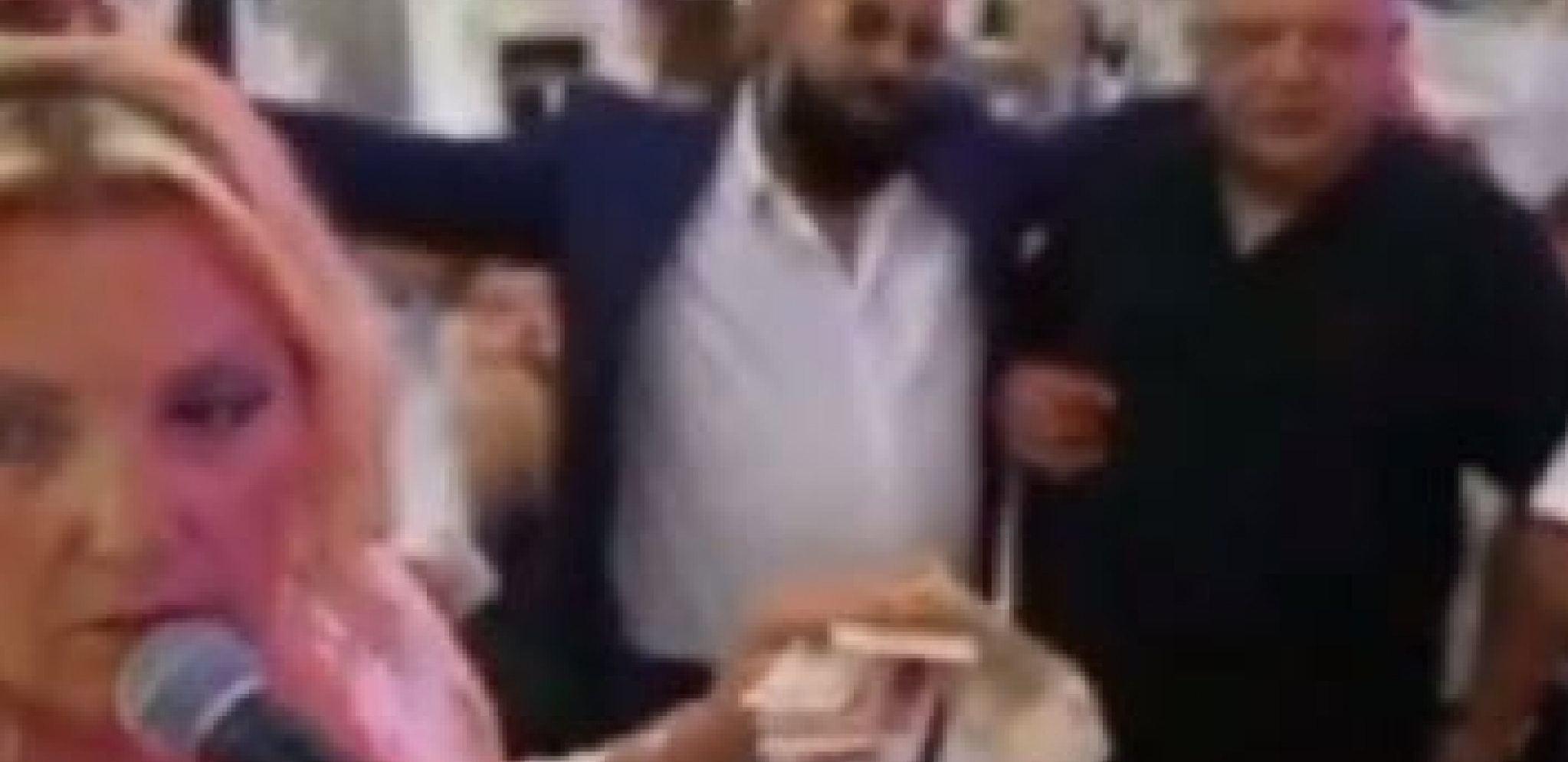 SKANDAL NA NASTUPU SNEŽANE ĐURIŠIĆ Pevačica hitno stopirala pevanje, evo šta se desilo