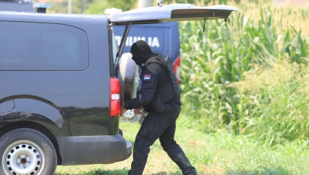 POLICIJA SRPSKE U AKCIJI! Ovo su najnoviji detalji o hapšenju u vezi sa ubistvom policajca u Loznici!