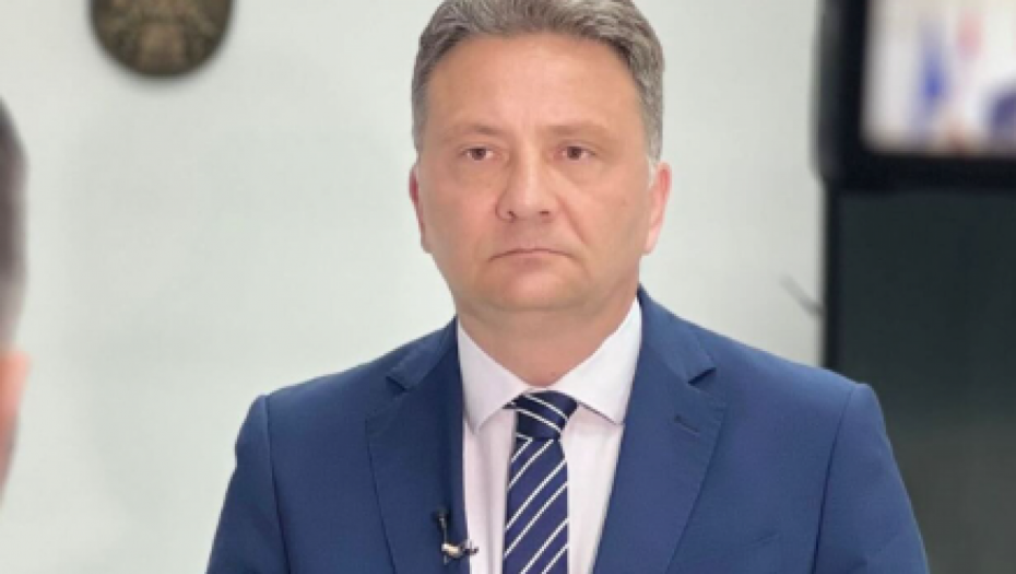 "OŠTRO OSUĐUJEM GNUSNU KVAZIKARIKATURU"Jovanović: Borićemo se protiv ovakve mržnje i nasilja (FOTO)