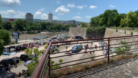 MUŠKARAC PAO SA BEDEMA NIŠKE TVRĐAVE! Prolaznici ga zatekli na betonu