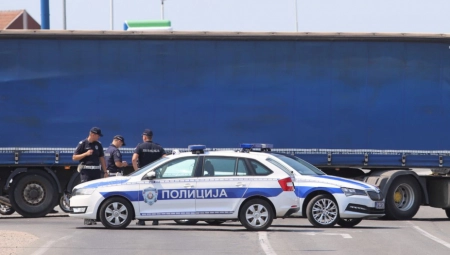 PISHOPATA UBIO POLICAJCA IZ LOVAČKE PUŠKE, PA UZ KAFU PRIČAO O ZLOČINU Sud mu triput menjao kaznu!