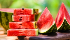 LUBENICA DIJETA SME DA TRAJE SAMO 13 DANA, ISTOPIĆETE SE BRZINOM SVETLOSTI Nutricionistkinja istakla prednosti, ali obratite pažnju na nedostatke