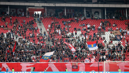 VELIKI GEST CRVENO-BELIH Zvezda još jednom pokazala da ne zaboravlja srpski narod na Kosovu i Metohiji