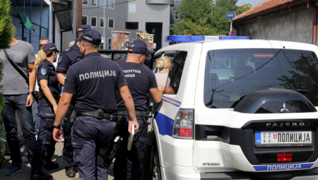 KINEZ PRETUČEN U SURČINU Zbog dobijenih batina završio u zemunskoj bolnici