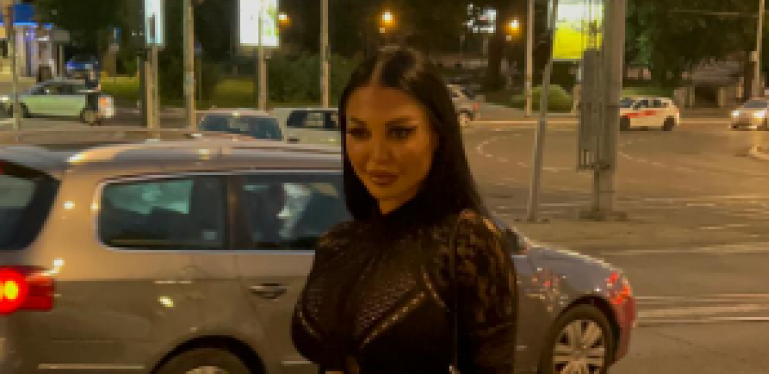 MAJA MARINKOVIĆ U ZAGRLJAJU OVOG MUŠKARCA! Šuška se da će on biti novi voditelj Pinka, a svi ga znate jako dobro!