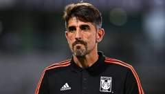 BIO JE KANDIDAT DA ZAMENI PIKSIJA, A SADA... Paunović prvi na tabeli u Americi, niko mu ne može ništa
