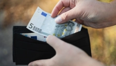 PRETI IM SIROMAŠTVO: Studentima u ovoj EU sili ni 870 evra mesečno nije dovoljno