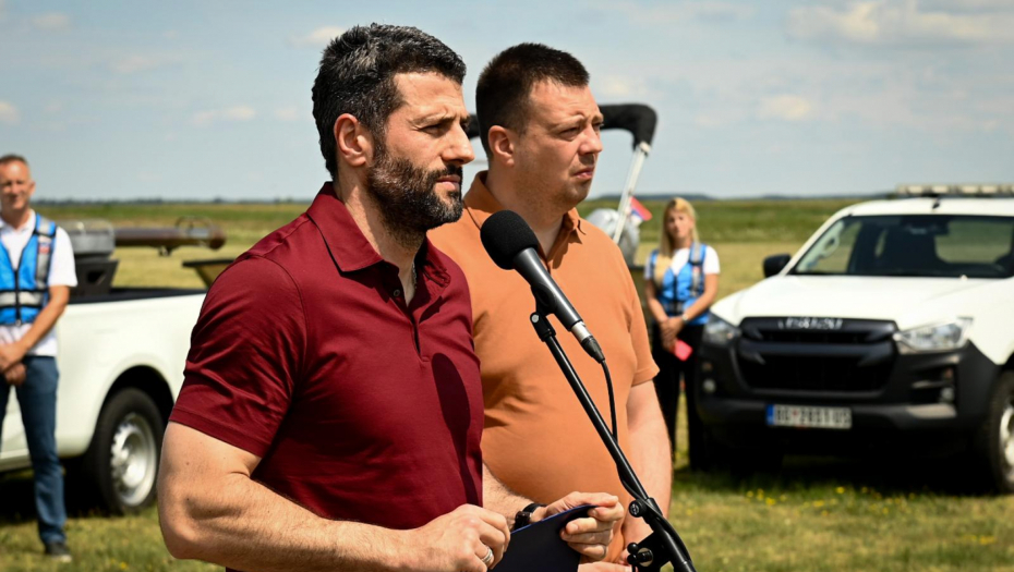 LOŠE VREME ZA KRVOPIJE Šapić: Akcija zaprašivanja komaraca iz aviona drastično će smanjiti njihovu populaciju