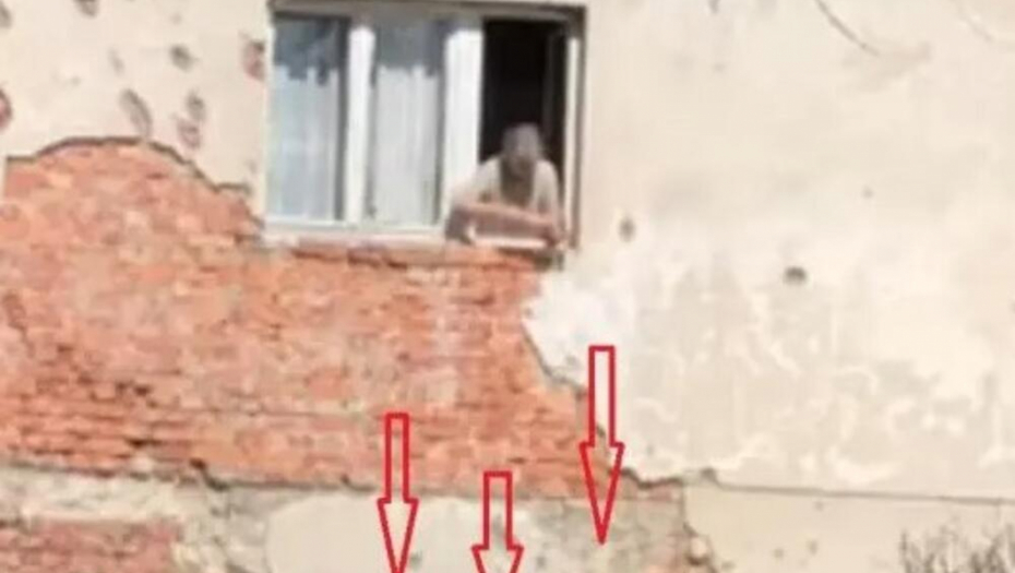 BOSANCU SE SMEJE CEO BALKAN!  Kamera uhvatila šta radi, pašćete sa stolice kada budete videli snimak (VIDEO)