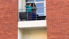 BOLNICA SE DIGLA NA NOGE ZBOG BABICE DRAGICE Emotivni oproštaj uz pesmu i suze, "sotine beba dočekala na ruke"