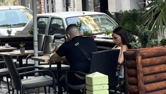 TEODORA I BEBICA NAPUSTILI BEOGRAD! Par nije mogao više da izdrži pritisak, evo gde se sada nalaze