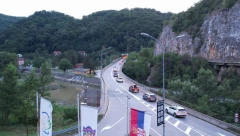 HAOS NA PUTU, KOLONE DUŽE OD 5 KILOMETARA Ako vozite, zaobiđite ovu deonicu - vozači na IVICI ŽIVACA (FOTO/VIDEO)