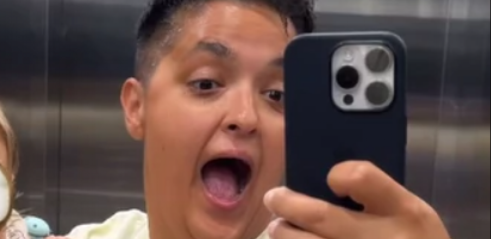 MARIJA ŠERIFOVIĆ POKAZALA SINA! Zbog ovog detalja svi govore da ne liči na pevačicu