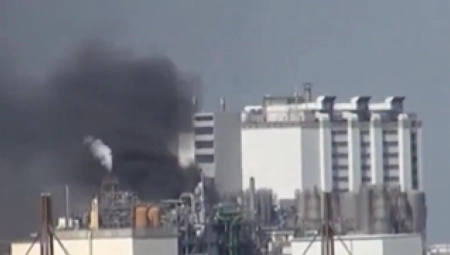 EKSPLOZIJA U NEMAČKOJ FABRICI Kulja dim, unutra je bilo dosta radnika (VIDEO)