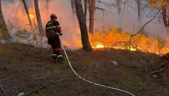 HRVATSKA GORI, CELA ZEMLJA U PLAMENU! Odzvanjale jake detonacije, očajni ljudi polivaju kuće vodom! (VIDEO)