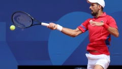 NJENA PORUKA OBILAZI ČITAVU PLANETU Tara poslala Novaku najdivnije moguće reči pred veliko finale, ceo "Šatrije" oduševljeno gledao