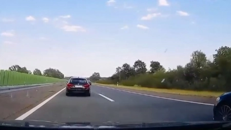 LJUDI, DA LI JE OVAJ VOZAČ NORMALAN? Snimak bahate vožnje na auto putu u Hrvatskoj razbesneo internet!