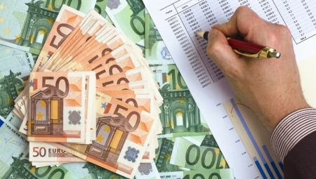 OD 250 DO 5.000 EVRA GRAĐANIMA SRBIJE Država daje značajnu pomoć – evo ko ima prava na nju