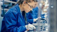 LIDERI INDUSTRIJE „Gradimo najveću fabriku na svetu“