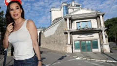 CECA RAŽNATOVIĆ DOBILA ŠOK PONUDU! Ovo nije očekivala, pa žestoko odbrusila: Gde ja da budem dok narod šeta kroz moju kuću?!