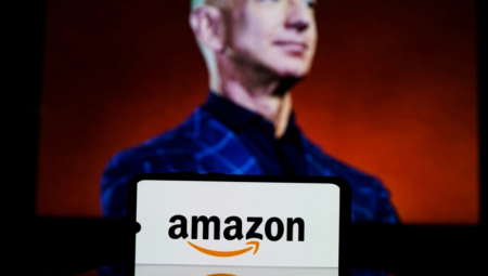 ŠTA SE ZBIVA U AMERICI Bezos izgubio 15 milijardi, Intel u teškom padu…