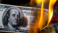 ŠTA SE TO DEŠAVA SA MOĆNIM ZELENIM Američki dolar proglašen za najnepoželjniji