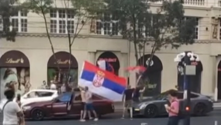 LUDNICA U CENTRU BEOGRADA Slavi se Novakovo olimpijsko zlato! (VIDEO)