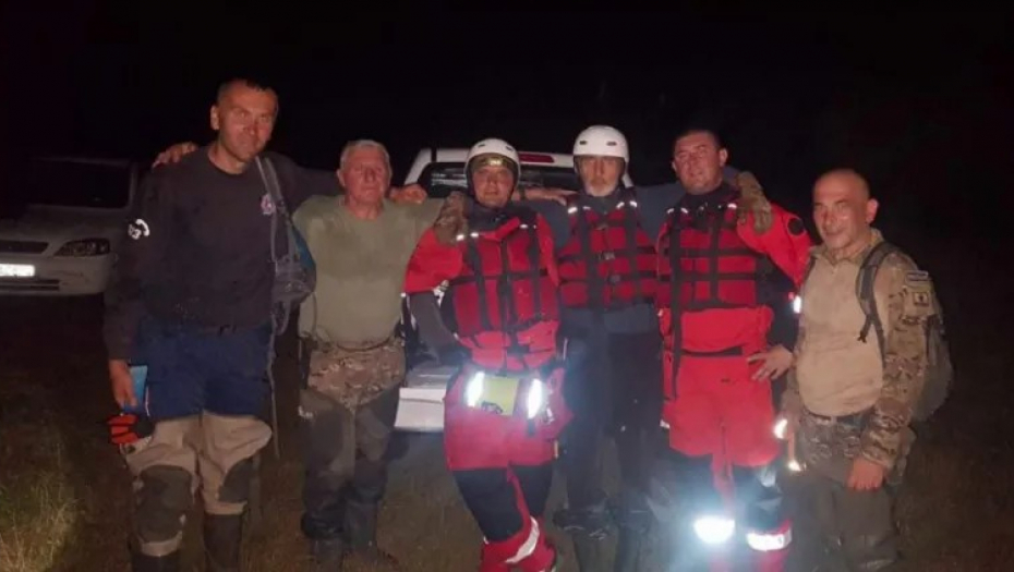 DRAMA NA RECI KOD PLJEVALJA! Ribar ostao zaglavljen, promrzao i bolestan, nije mogao da se vrati: Vatrogasci-spasioci ga locirali!