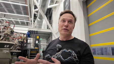 LJUDI NA MARSU VEĆ ZA ČETIRI GODINE? Ilon Mask ima svoj plan