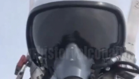U SLOBODNOM PADU Ruskom pilotu oboren borbeni avion, a onda je mrtav hladan izvadio telefon i počeo da snima! (VIDEO)