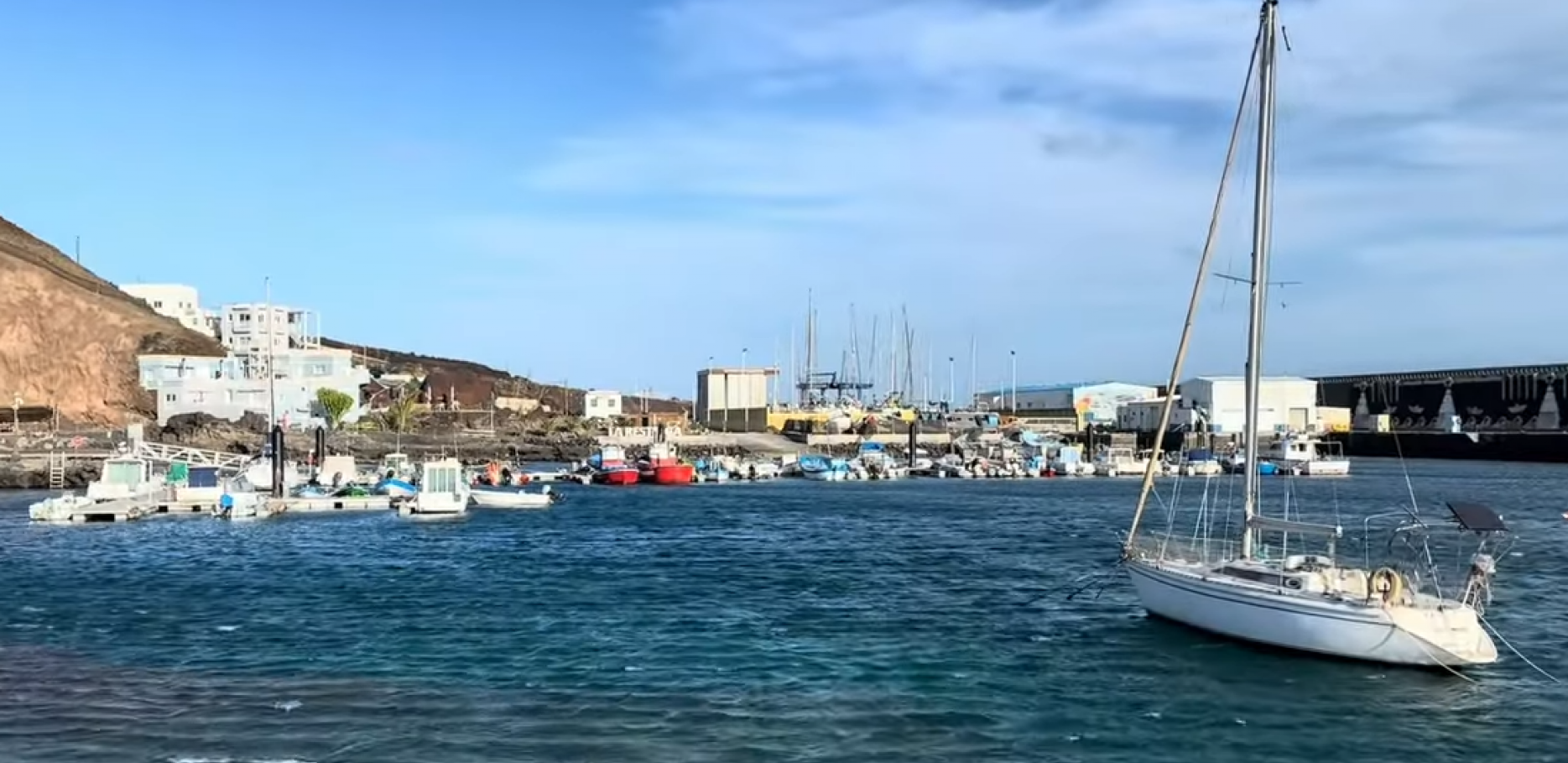 SRBIN NESTAO U ČAMCU KOD TENERIFA Tri dana je plutao okeanom, a onda se desilo ČUDO (FOTO)