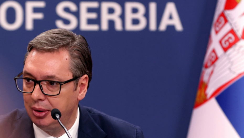SAZVAN SASTANAK ZBOG NASILNIH BLOKADA Vučić se obraća u 11 časova