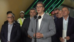 VUČIĆ NA PITANJE DA LI JE ZABRINUT: Kada sam ušao u tunel, svako je mogao da vidi osmeh na mom licu! (FOTO/VIDEO)