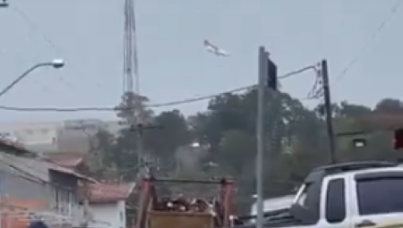 PORODICE POGINULIH PRISTIŽU U MRTVAČNICE Pronađeni ostaci svih putnika aviona smrti u Brazilu