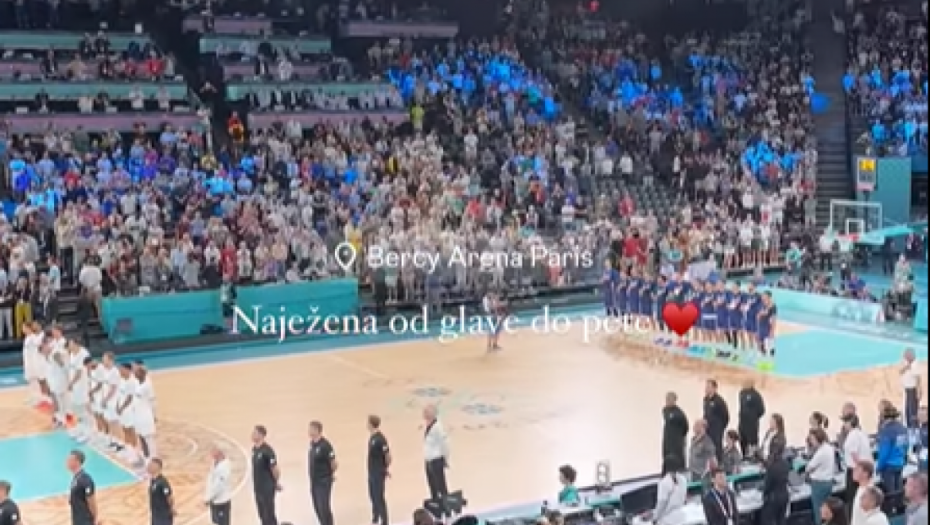 PEVAČICA BODRI ORLOVE U PARIZU! Objavila snimak iz Arene: Naježena od glave do pete!