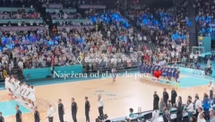 PEVAČICA BODRI ORLOVE U PARIZU! Objavila snimak iz Arene: Naježena od glave do pete!