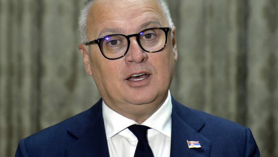 Vesić: Licemerje lažnih ekologa, kad Jovanovićev kum seče stabla - to nije problem