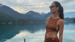 RAZGOLITILA SE, PA ODUŠEVILA FANOVE Ana Ivanović objavila fotografiju u kupaćem, komentari se samo nižu (FOTO)