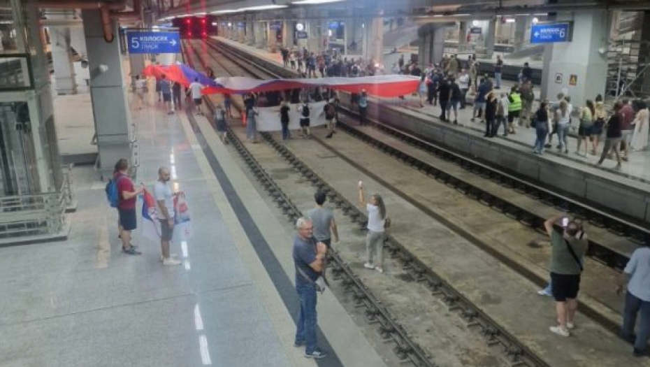 KOLUMNA DRAGUTINA MATANOVIĆA: 10. avgust – mrak je najgušći pred zoru