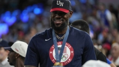 NA TERENU NEMA "TATA" Lebron "ribao" svog sina pred početak nove sezone