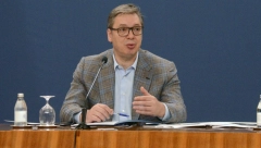 PROPAGANDA LAŽI RADI PUNOM PAROM: Od Vučića prave bauka jer je digao Srbiju na noge i vodi nezavisnu politiku!