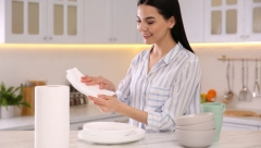 OVO VAM NIKADA NE BI PALO NA PAMET, A ODLIČNO REŠENJE ZA NERED Evo kako da odložite vaše ubruse i održite urednost doma